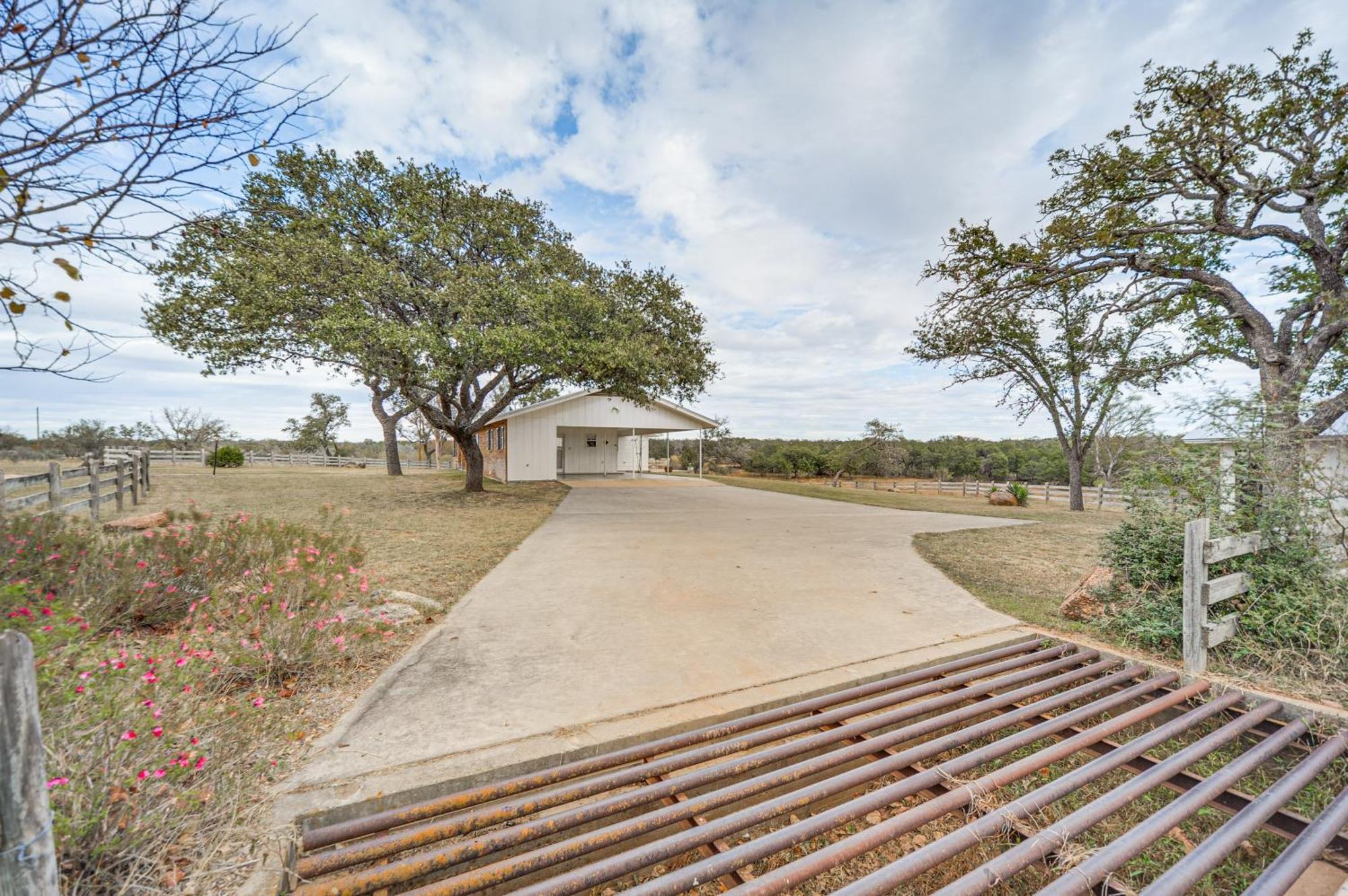 Historic Hoffmann Ranch Haus Near Wineries! Villa Fredericksburg Kültér fotó